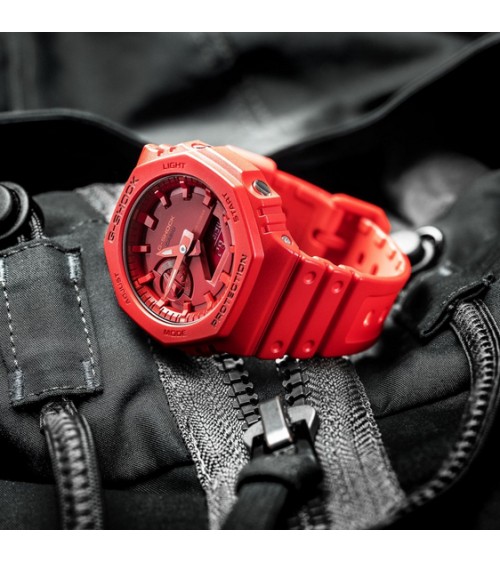 Reloj Casio G-SHOCK rojo GA-2100-4AER