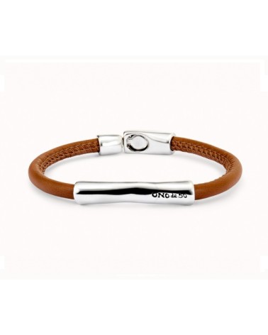 Pulsera Uno de 50 Camel cuero liso PUL2462