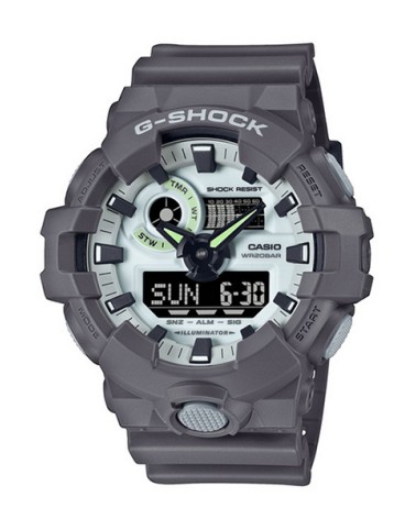 Reloj G-SHOCK Hidden Glow Gris GA-700HD-8AER